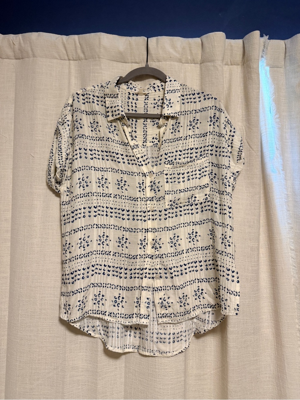 En Creme Cream Button-Up Shirt with Navy Pattern